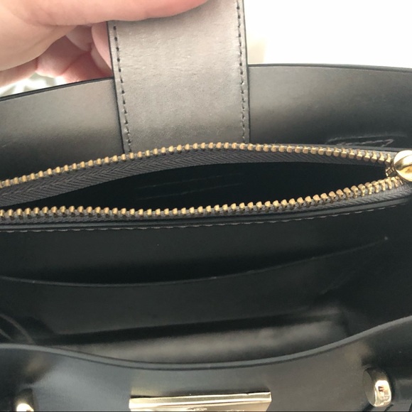 Black Kate spade purse - Picture 2 of 8